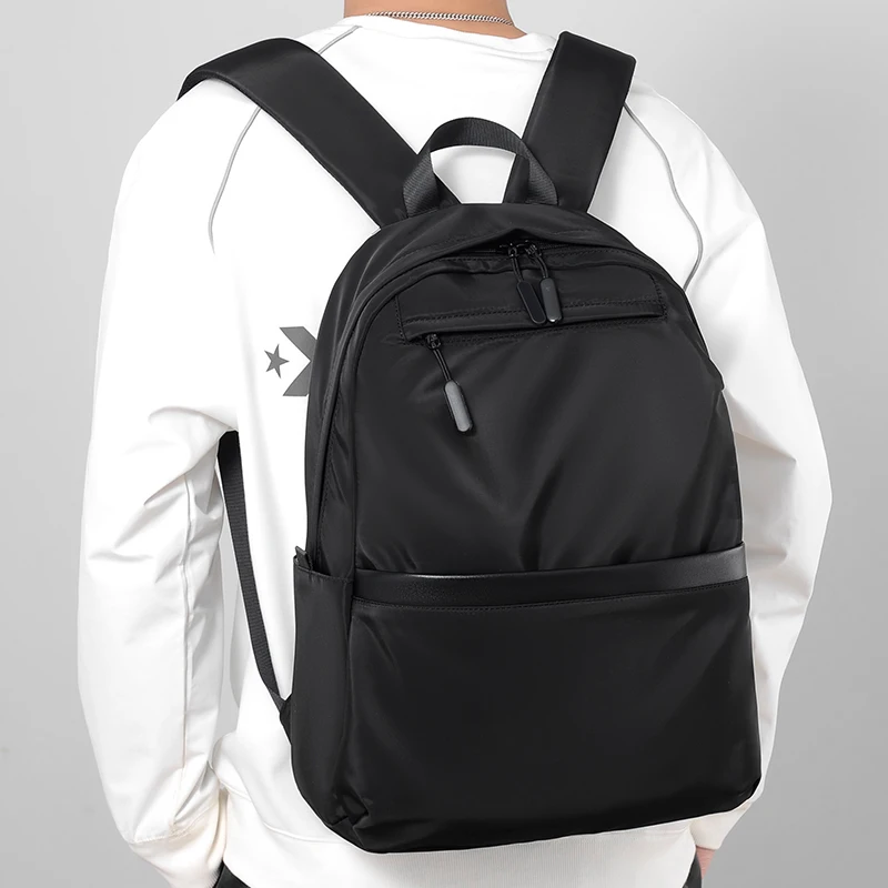 Sac à dos d'affaires léger et imperméable 1 Sac à dos d'affaires léger et imperméable