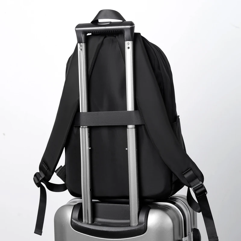 Sac à dos d'affaires léger et imperméable 2 Sac à dos d'affaires léger et imperméable – Image 2