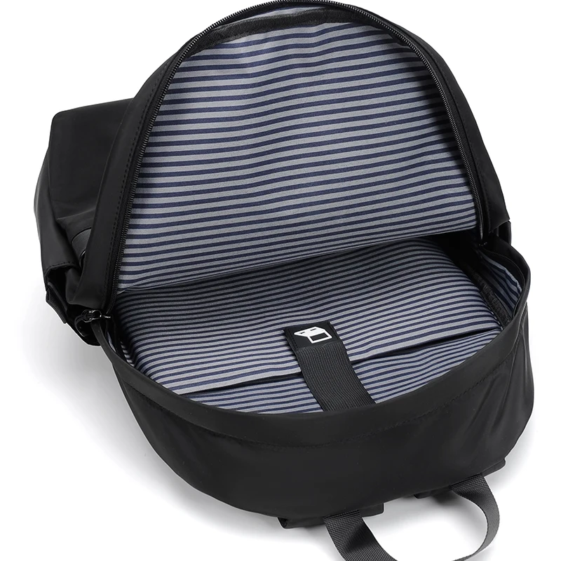 Sac à dos d'affaires léger et imperméable 6 Sac à dos d'affaires léger et imperméable – Image 6