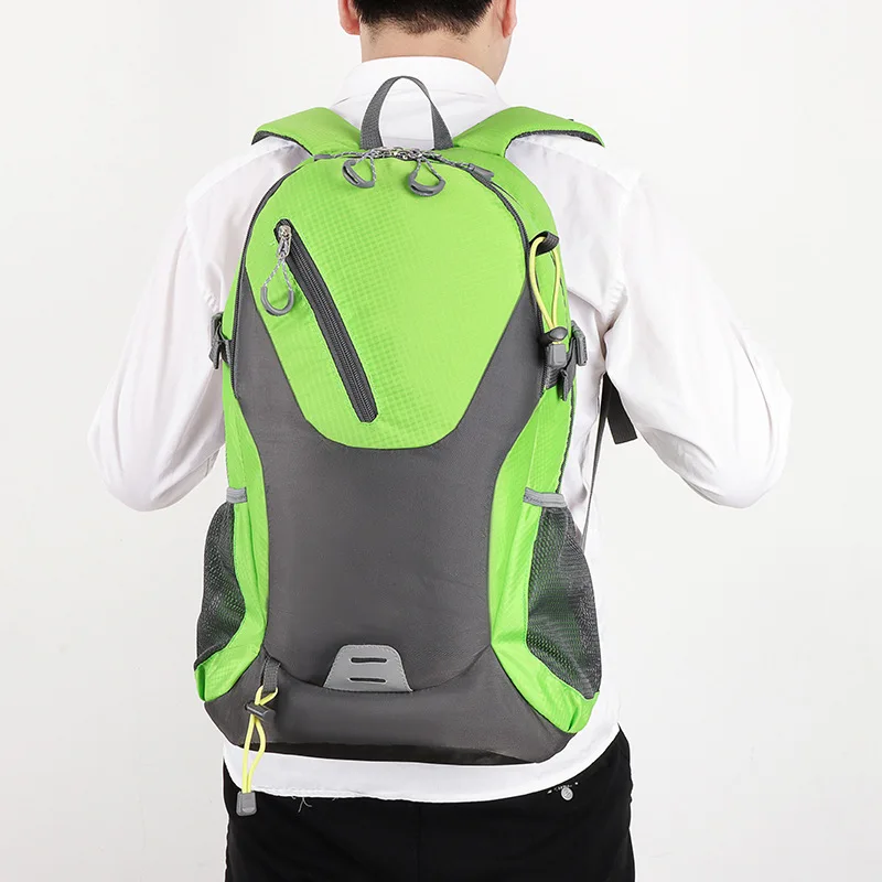 Sac à dos décontracté de grande capacité MACROUPTA 40L 3 Sac à dos décontracté de grande capacité MACROUPTA 40L – Image 3