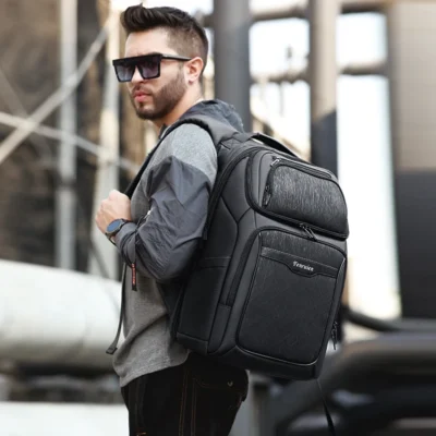 Sac à Dos Homme Grande Capacité 20-35L FENRUIEN
