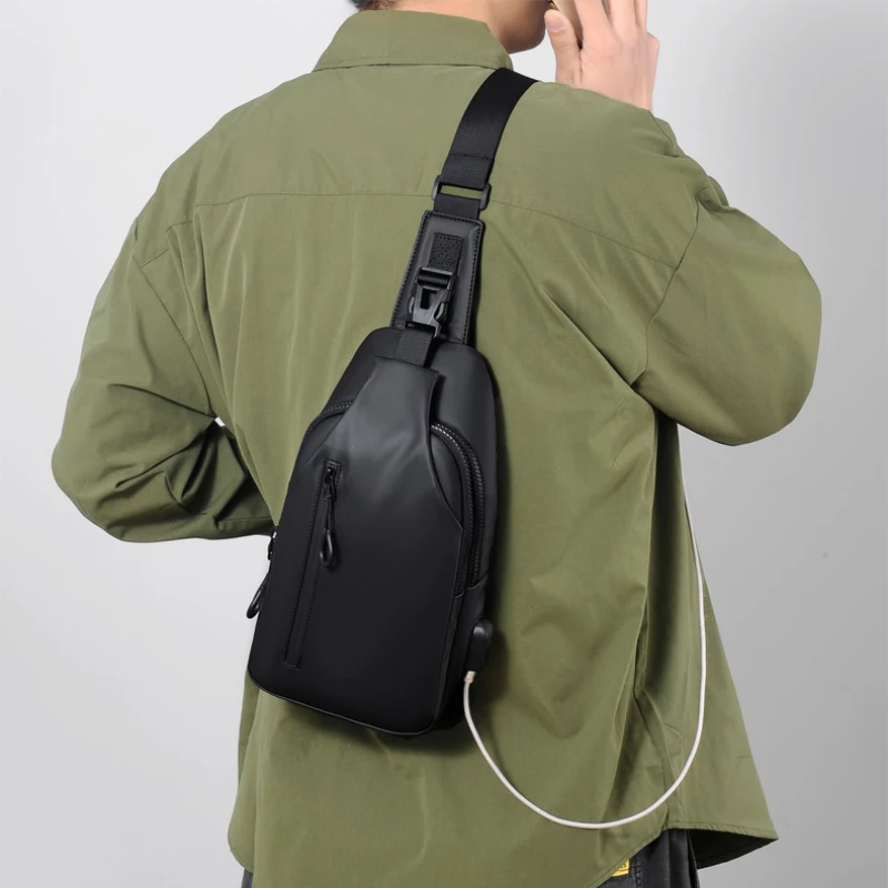 Sac Poitrine Homme - Sac de Poitrine Imperméable Décontracté 3 Sac Poitrine Homme - Sac de Poitrine Imperméable Décontracté – Image 3