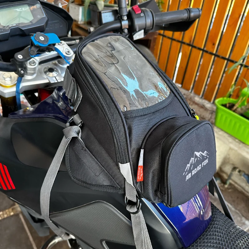 Petite Sacoche Réservoir Magnétique Moto Universelle pour Smartphone - AM Road Fox 6 Petite Sacoche Réservoir Magnétique Moto Universelle pour Smartphone - AM Road Fox – Image 6
