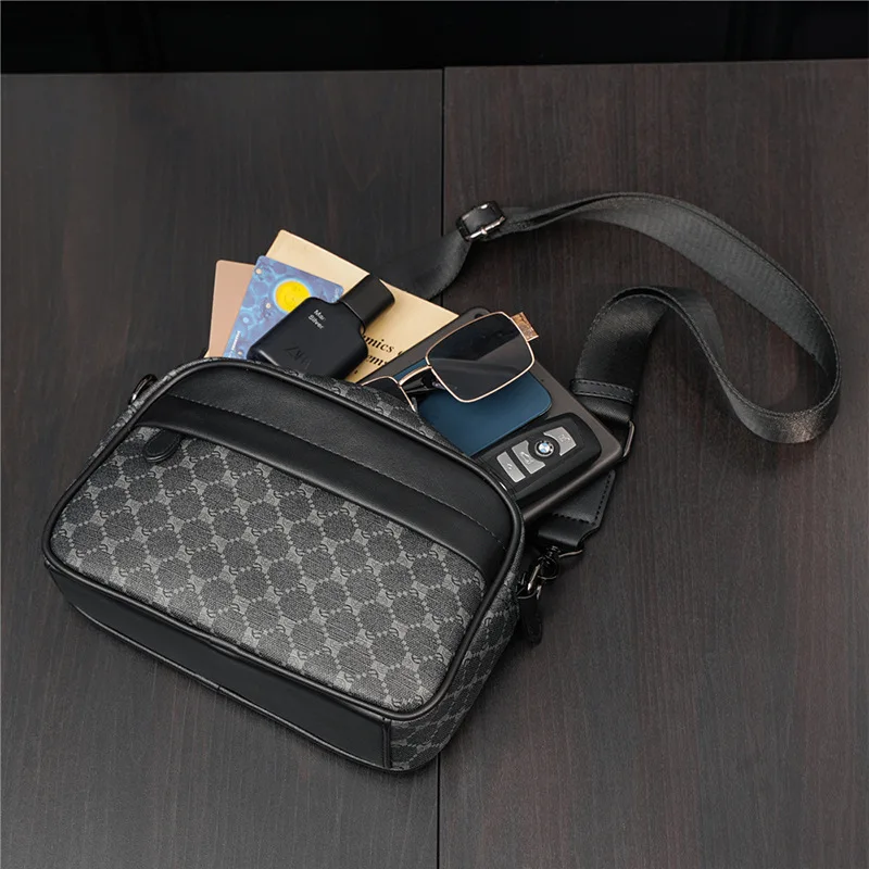 Sacoche Luxe Homme à Carreaux OO – Cuir PU Haut de Gamme 8 Sacoche Luxe Homme à Carreaux OO – Cuir PU Haut de Gamme – Image 8