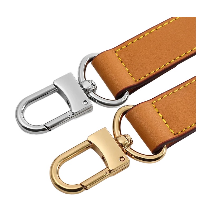 Bandouliere cuir pour sac en vachette a tannage vegetal 4 Bandouliere cuir pour sac en vachette a tannage vegetal, detail