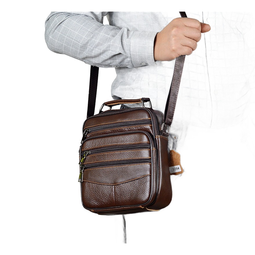 Besace homme en cuir froncé, trois coloris 4 Besace homme en cuir froncé, cinq finitions, detail