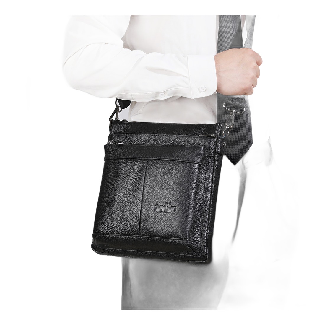 Besace homme en cuir véritable, forme boîte 3 Besace homme en cuir véritable, forme boîte, vue de face