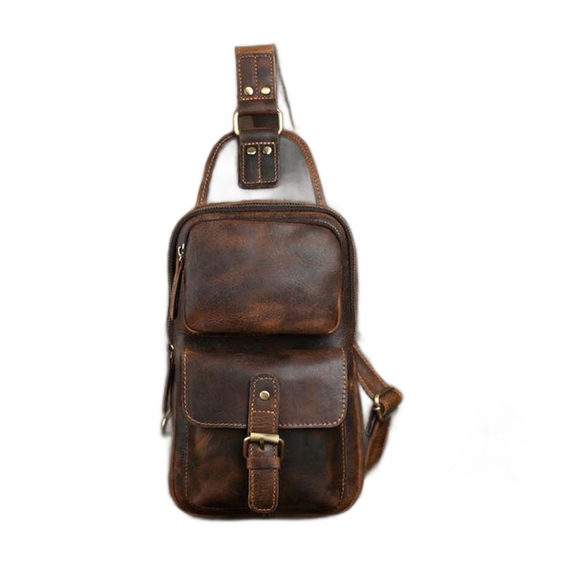 Housse ordinateur portable en cuir, format sacoche horizontale 1 Housse ordinateur portable en cuir, format sacoche horizontale, vue principale