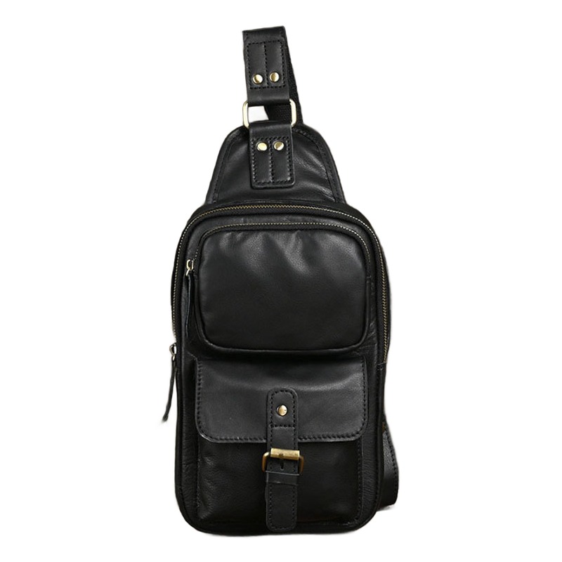 Housse ordinateur portable en cuir, format sacoche horizontale 4 Housse ordinateur portable en cuir, format sacoche horizontale, detail