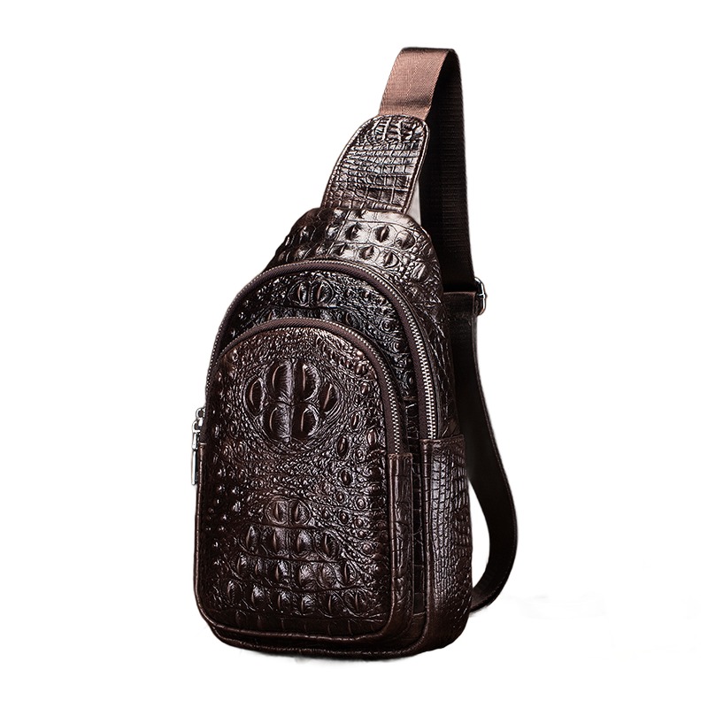 Pochette homme de poitrine en cuir à grain façon crocodile 1 Pochette homme de poitrine en cuir à grain façon crocodile, vue principale