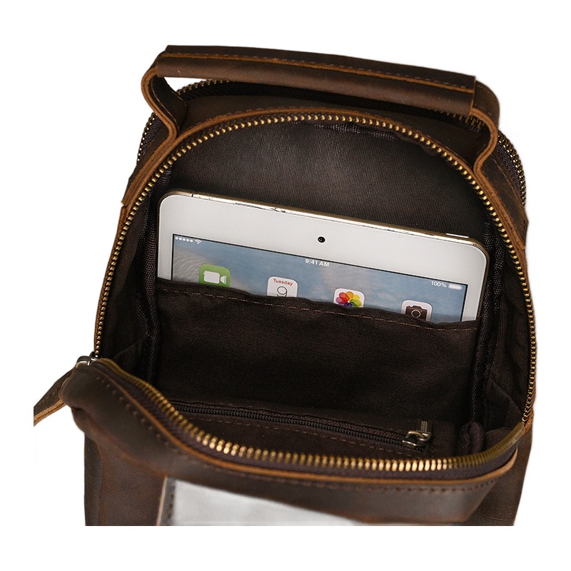 Pochette homme en cuir véritable à rabat, poche téléphone 6 Pochette homme en cuir véritable à rabat, poche téléphone, vue de profil