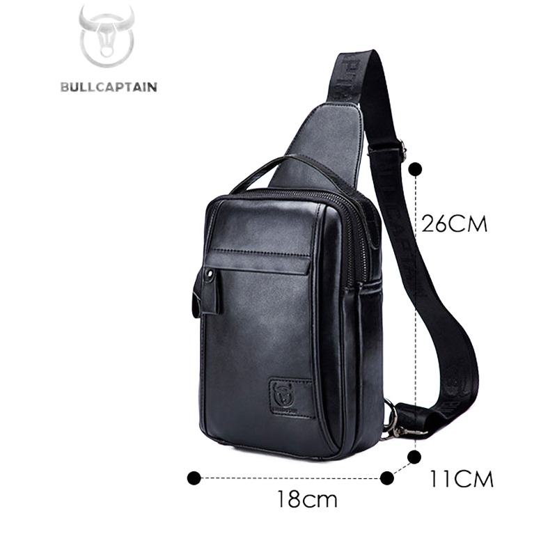 Pochette homme en cuir véritable, portée sur la poitrine 3 Pochette homme en cuir véritable, portée sur la poitrine, vue de face