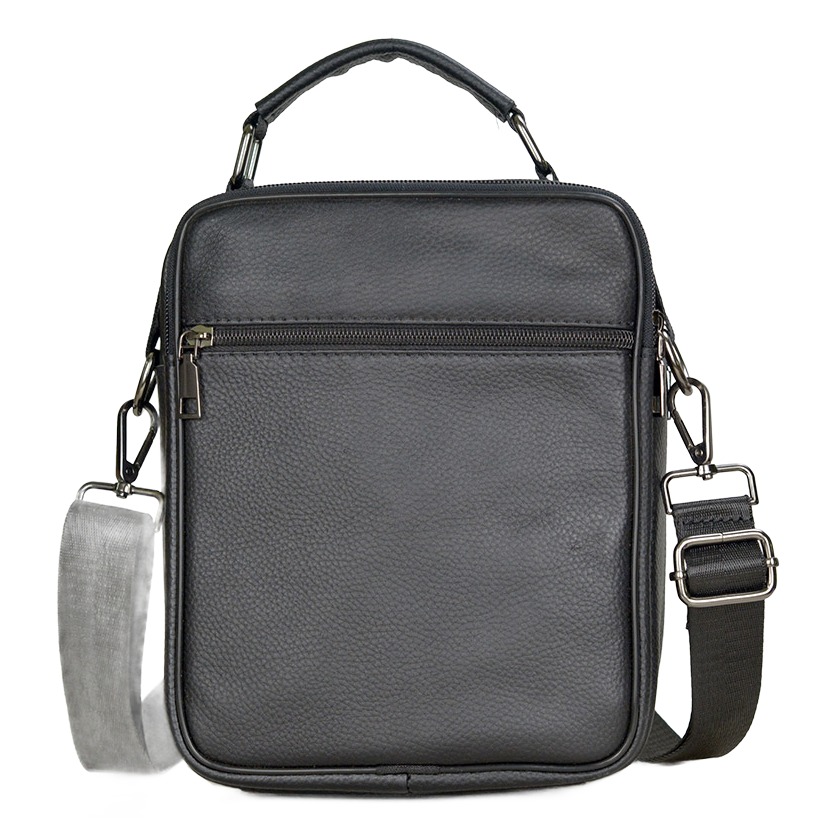 Pochette homme porte-documents en cuir pour tablette 2 Pochette homme porte-documents en cuir pour tablette, vue de trois quarts