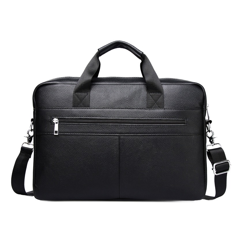 Pochette homme porte-documents en cuir véritable 2 Pochette homme porte-documents en cuir véritable, vue de trois quarts