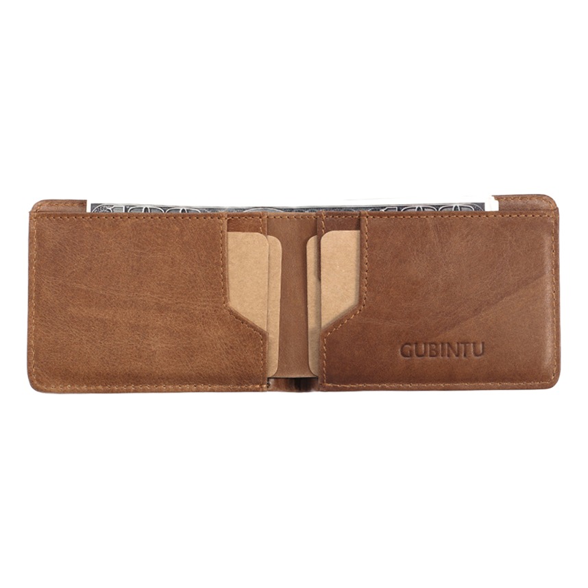 Portefeuille homme multi cartes a rabat et compartiment billets 2 Portefeuille homme multi cartes a rabat et compartiment billets, vue de trois quarts