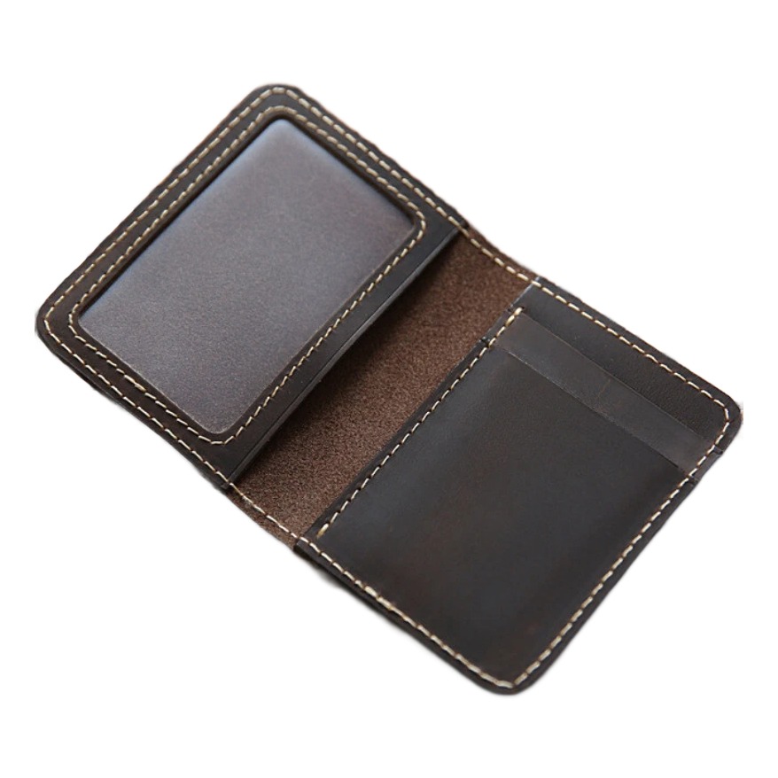 Portefeuille homme porte-cartes en cuir Crazy Horse avec fenêtre 2 Portefeuille homme porte-cartes en cuir Crazy Horse avec fenêtre, vue de trois quarts