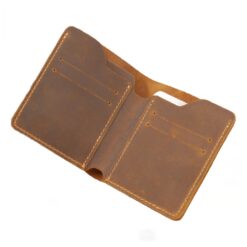 Portefeuille homme vintage en cuir de vache Crazy Horse, vue de trois quarts