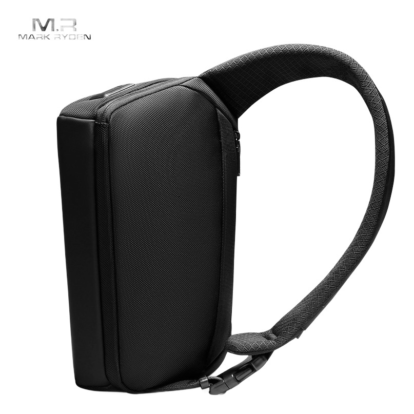 Sacoche bandouliere homme etanche a fermeture magnetique 4 Sacoche bandouliere homme etanche a fermeture magnetique, detail