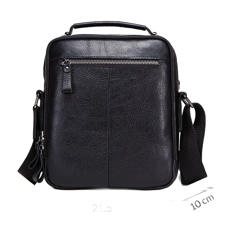 Sacoche homme cuir pour tablette 9,7 pouces, bandoulière 2 Sacoche homme cuir pour tablette 9,7 pouces, bandoulière, vue de trois quarts