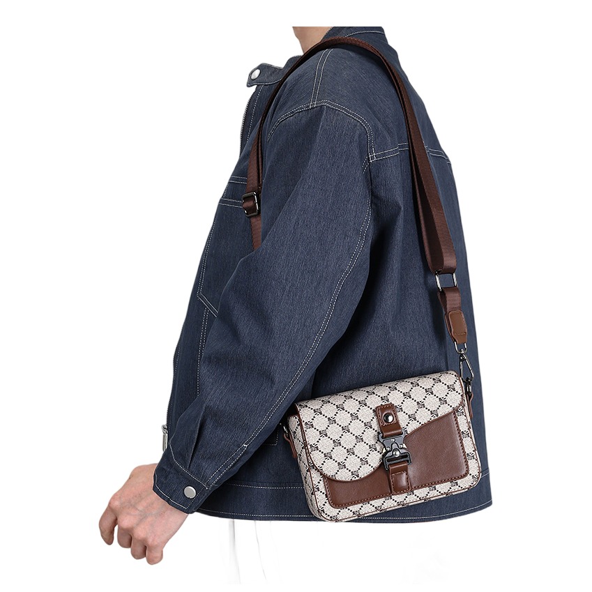 Sacoche homme cuir PU au format minimaliste 4 Sacoche homme cuir PU au format minimaliste, detail
