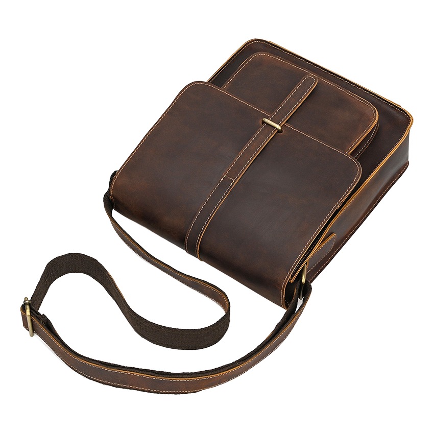 Sacoche homme cuir vintage en peau de vache souple 5 Sacoche homme cuir vintage en peau de vache souple, vue arriere
