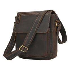 Besace cuir homme vintage à rabat aimanté, cuir de vachette, vue de trois quarts