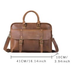 Cartable cuir marron homme à poche à rabat et deux boucles, vue de trois quarts