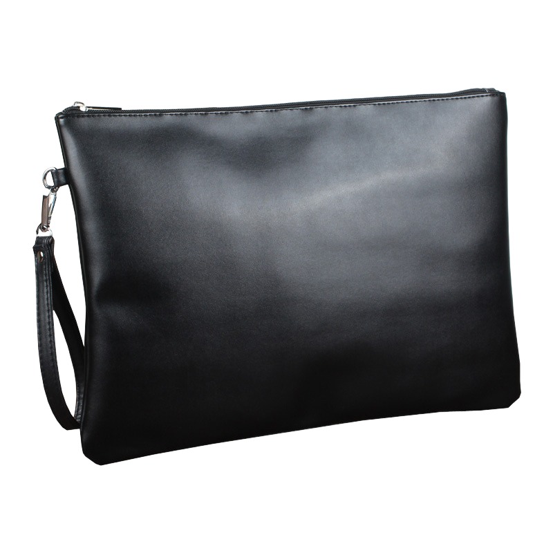 Grande pochette homme noire en cuir PU, avec dragonne 2 Grande pochette homme noire en cuir PU, avec dragonne, vue de trois quarts