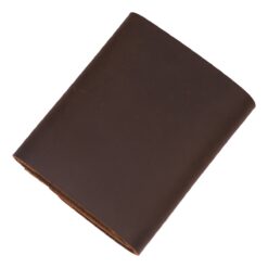 Portefeuille homme trois volets en cuir Crazy Horse, poche à monnaie, vue de trois quarts