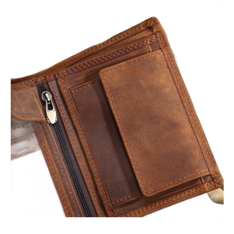 Portefeuille homme vertical en cuir de vache Crazy Horse 4 Portefeuille homme vertical en cuir de vache Crazy Horse, detail