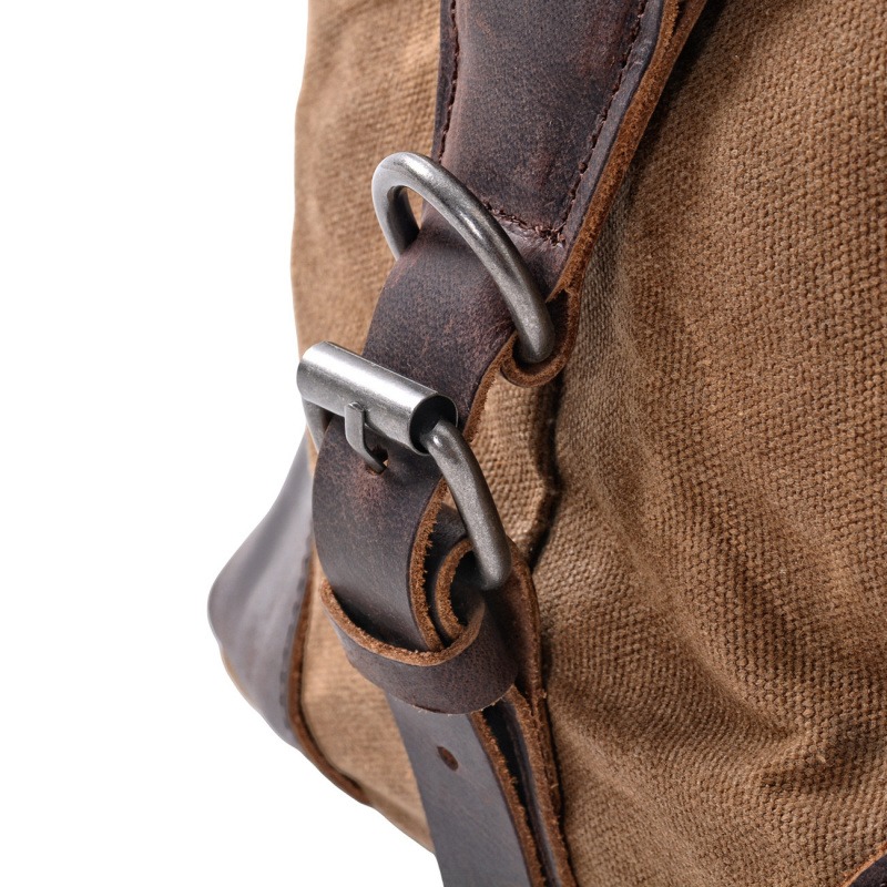 Sac week end homme en toile cirée, anses et coins en cuir 5 Sac week end homme en toile cirée, anses et coins en cuir, vue arriere