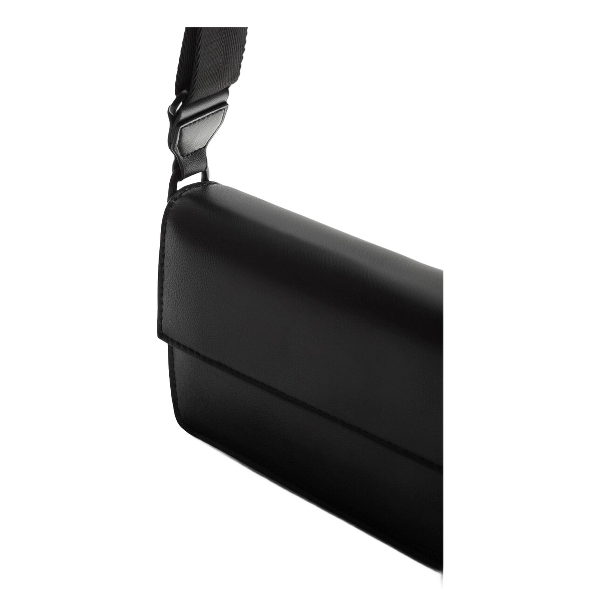 Sacoche bandoulière homme à rabat en cuir PU noir, 19 cm 6 Sacoche bandoulière homme à rabat en cuir PU noir, 19 cm, vue de profil