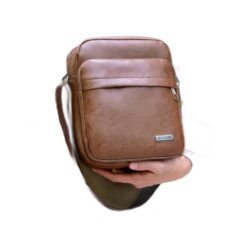 Sacoche bandoulière homme cuir PU, format vertical, vue principale