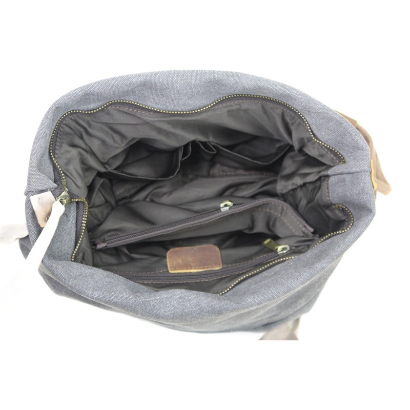 Sacoche bandoulière homme en toile et cuir, forme souple rétro 6 Sacoche bandoulière homme en toile et cuir, forme souple rétro, vue de profil