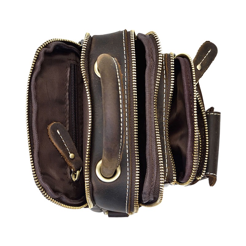 Sacoche homme cuir Crazy Horse à poignée et fermoir, format compact 5 Sacoche homme cuir Crazy Horse à poignée et fermoir, format compact, vue arriere