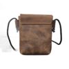 Sacoche homme cuir vintage à rabat et boucle, mini sac Crazy Horse, vue principale