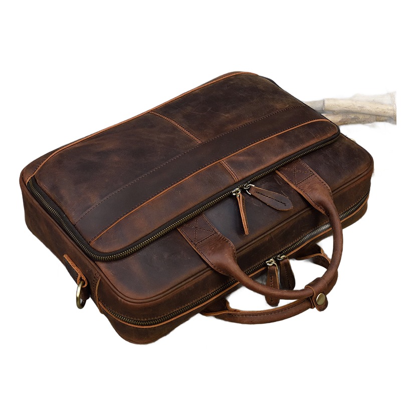 Sacoche ordinateur homme cuir Crazy Horse, porte-documents 15,6 pouces 3 Sacoche ordinateur homme cuir Crazy Horse, porte-documents 15,6 pouces, vue de face