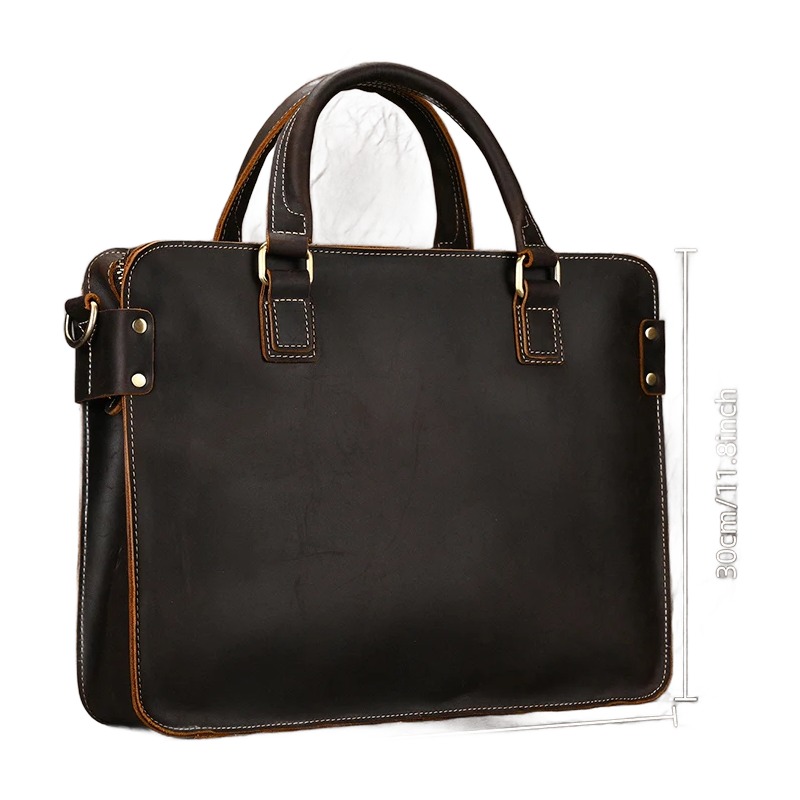 Sacoche ordinateur homme en cuir de vache, porte-documents 39 ou 43 cm 2 Sacoche ordinateur homme en cuir de vache, porte-documents 39 ou 43 cm, vue de trois quarts