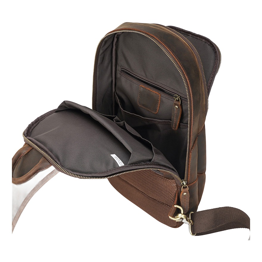 Sacoche poitrine homme en cuir véritable avec port USB, deux tailles 4 Sacoche poitrine homme en cuir véritable avec port USB, deux tailles, detail